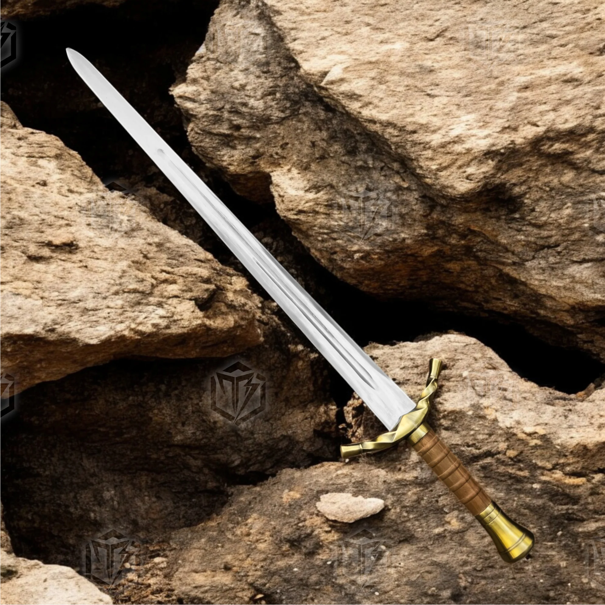 Premium Boromir Gondor Elite Sword Replica with Oak Stand