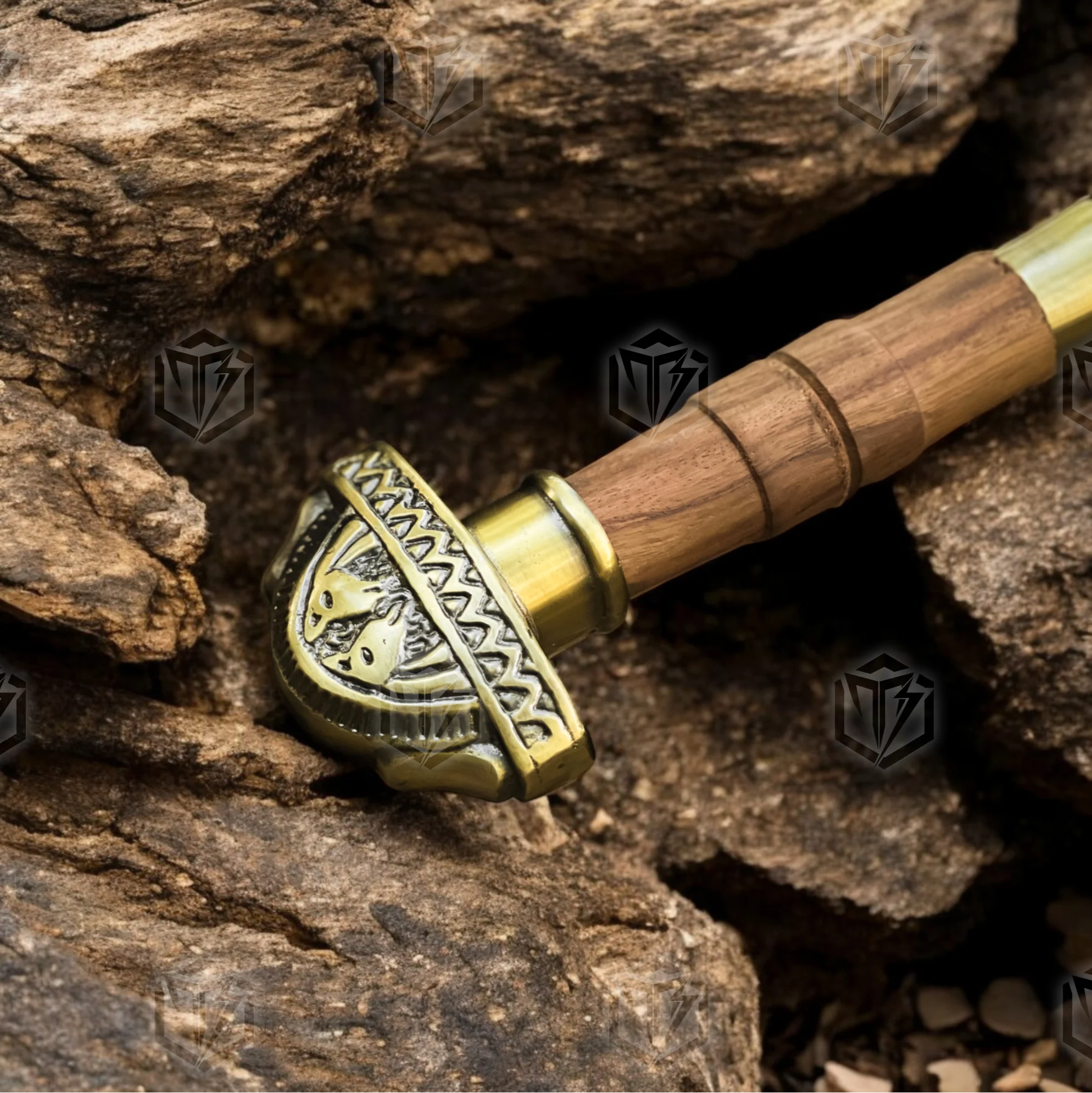 Premium Éowyn’s Shieldmaiden Valor Sword Replica LOTR with Mahogany Plaque