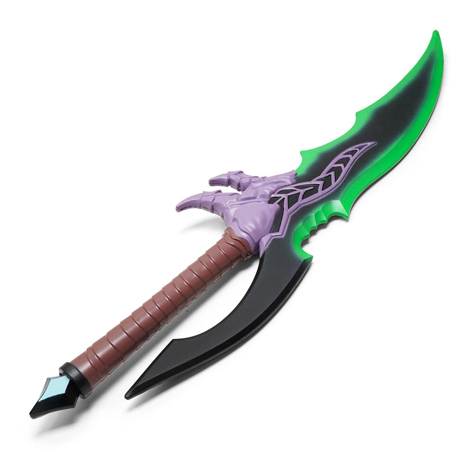 Kasaka's Venom Fang Solo Leveling collectible inspired by Sung Jinwoo featuring premium metal craftsmanship, decorative display finish, detailed fantasy handle, and elegant collector presentation for anime enthusiasts.