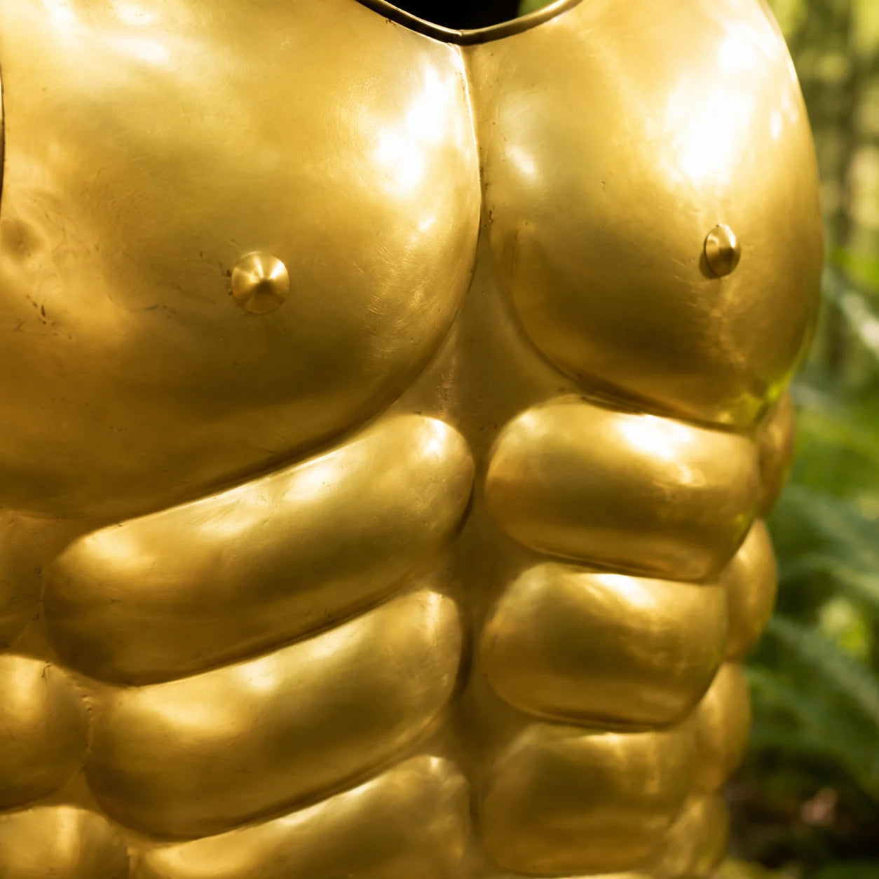 King Leonidas Spartan cuirass prop replica gold – standalone front display collectible