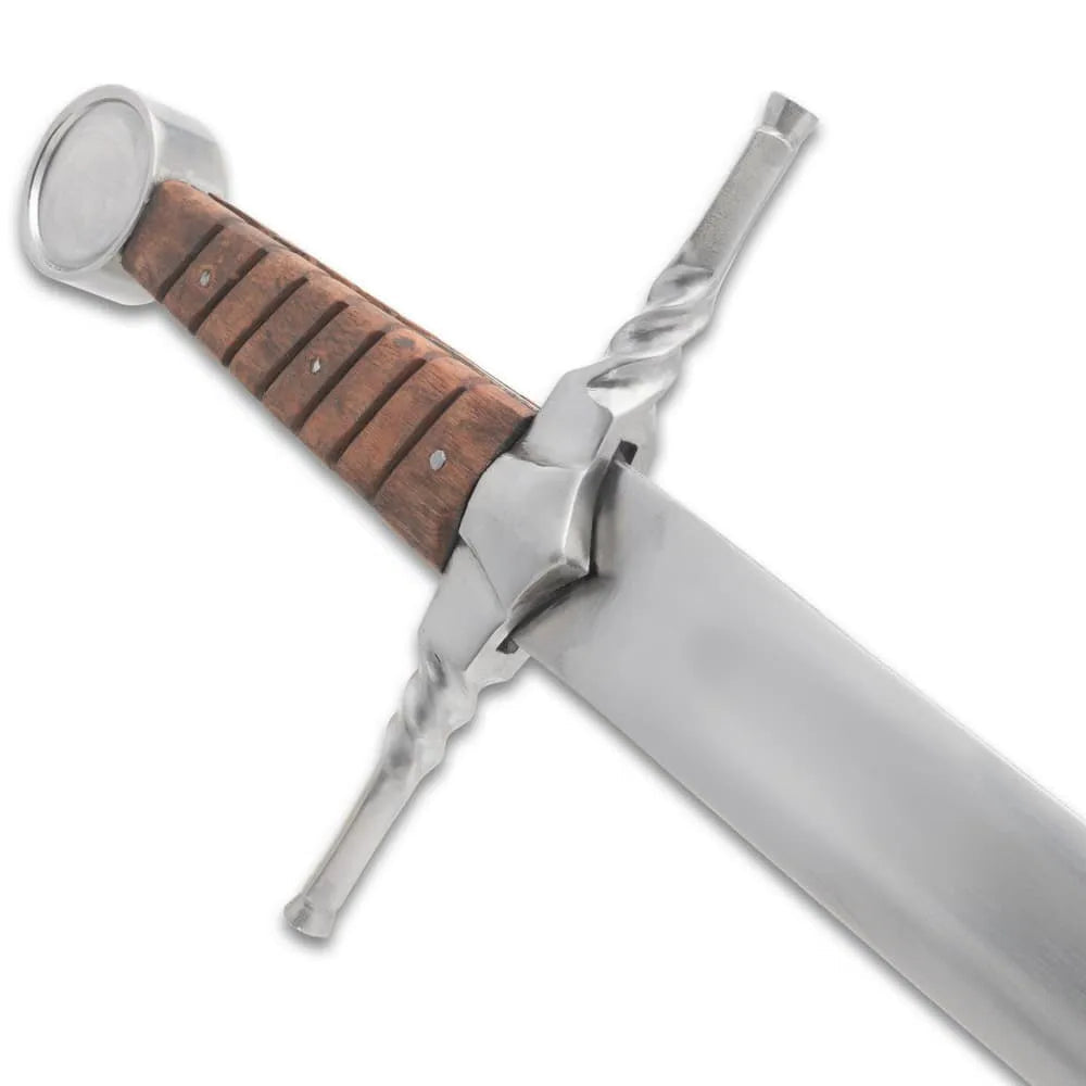 Medieval Master longsword trainer with 30.25-inch blunted blade and wooden grip for HEMA
