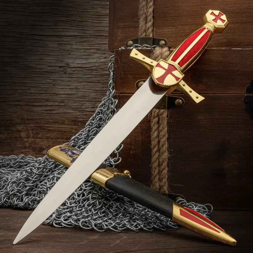 Crusader Knight Gold Dagger