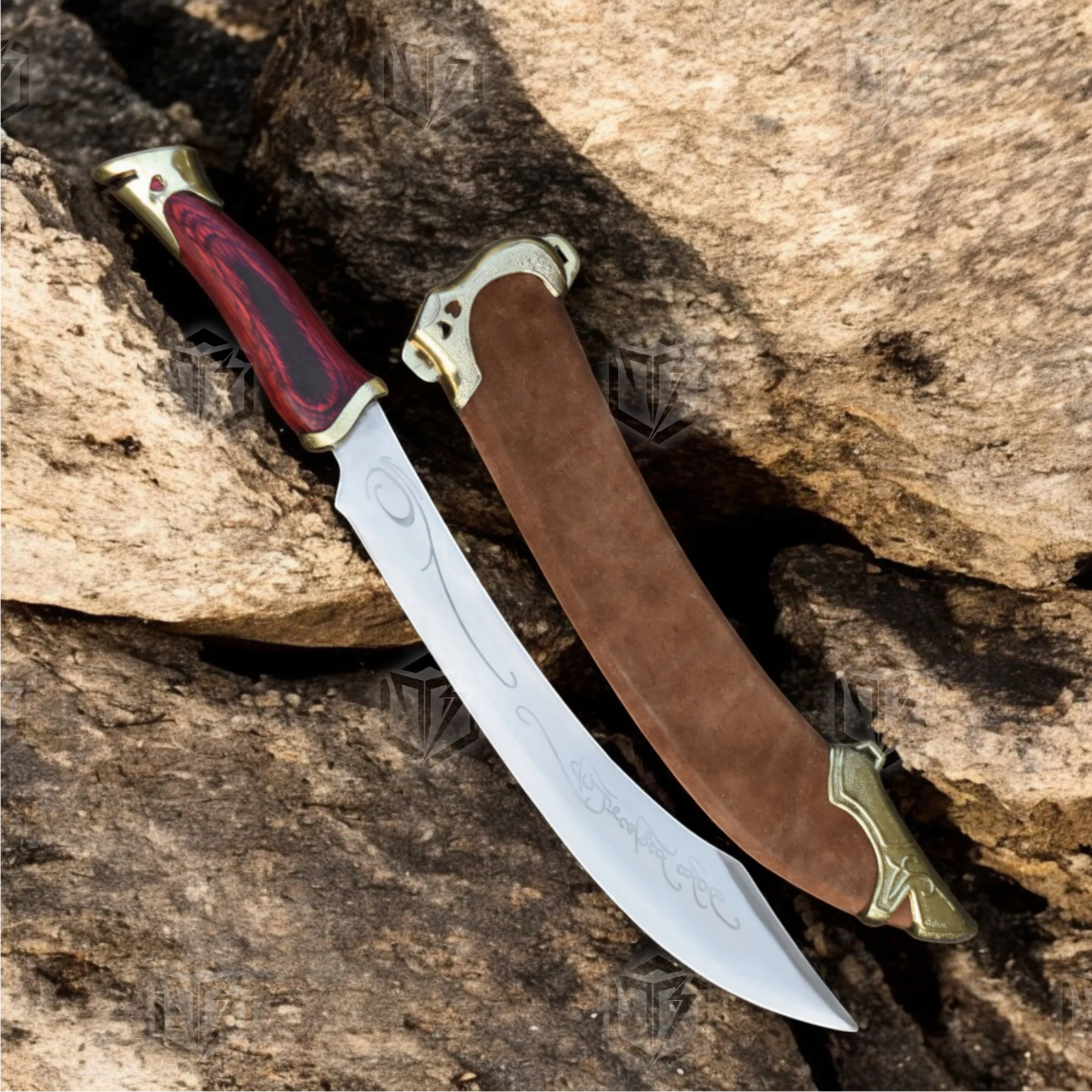 Premium Aragorn’s Elven Strider Knife Replica LOTR with Mahogany Stand