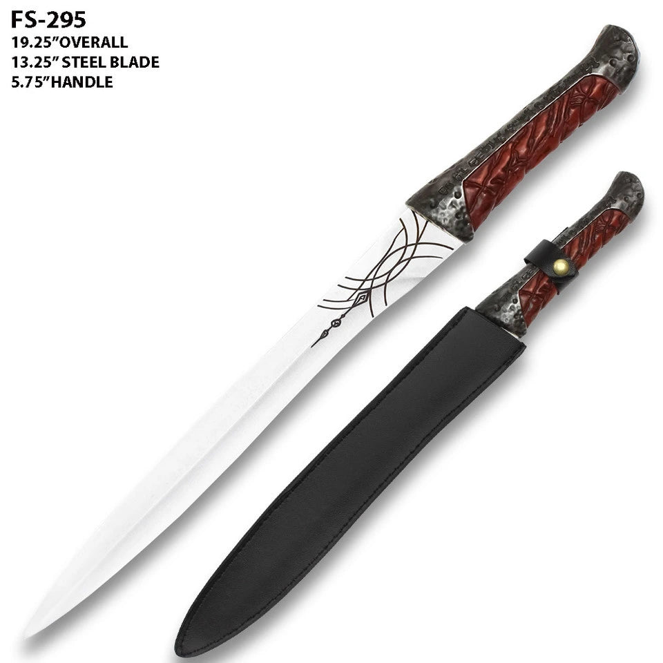 Premium Dune Crysknife display collectible featuring stainless steel craftsmanship, elegant curved blade, decorative textured handle, matching sheath, and collector-focused presentation for Dune fans, science fiction collectors, and cosplay enthusiasts.