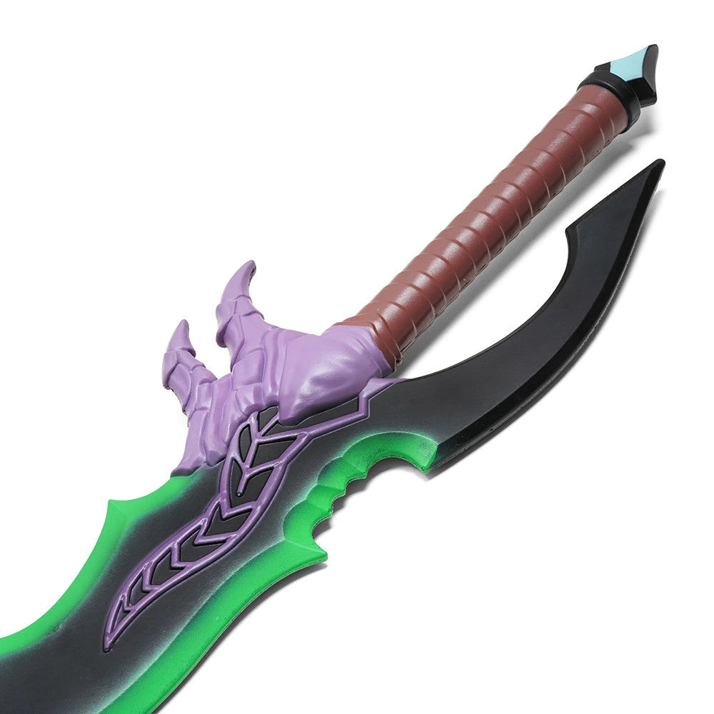 Close-up photograph of the Kasaka's Venom Fang Solo Leveling collectible highlighting the sculpted handle, decorative engraved details, polished metal finish, and premium collector-quality craftsmanship inspired by Sung Jinwoo.