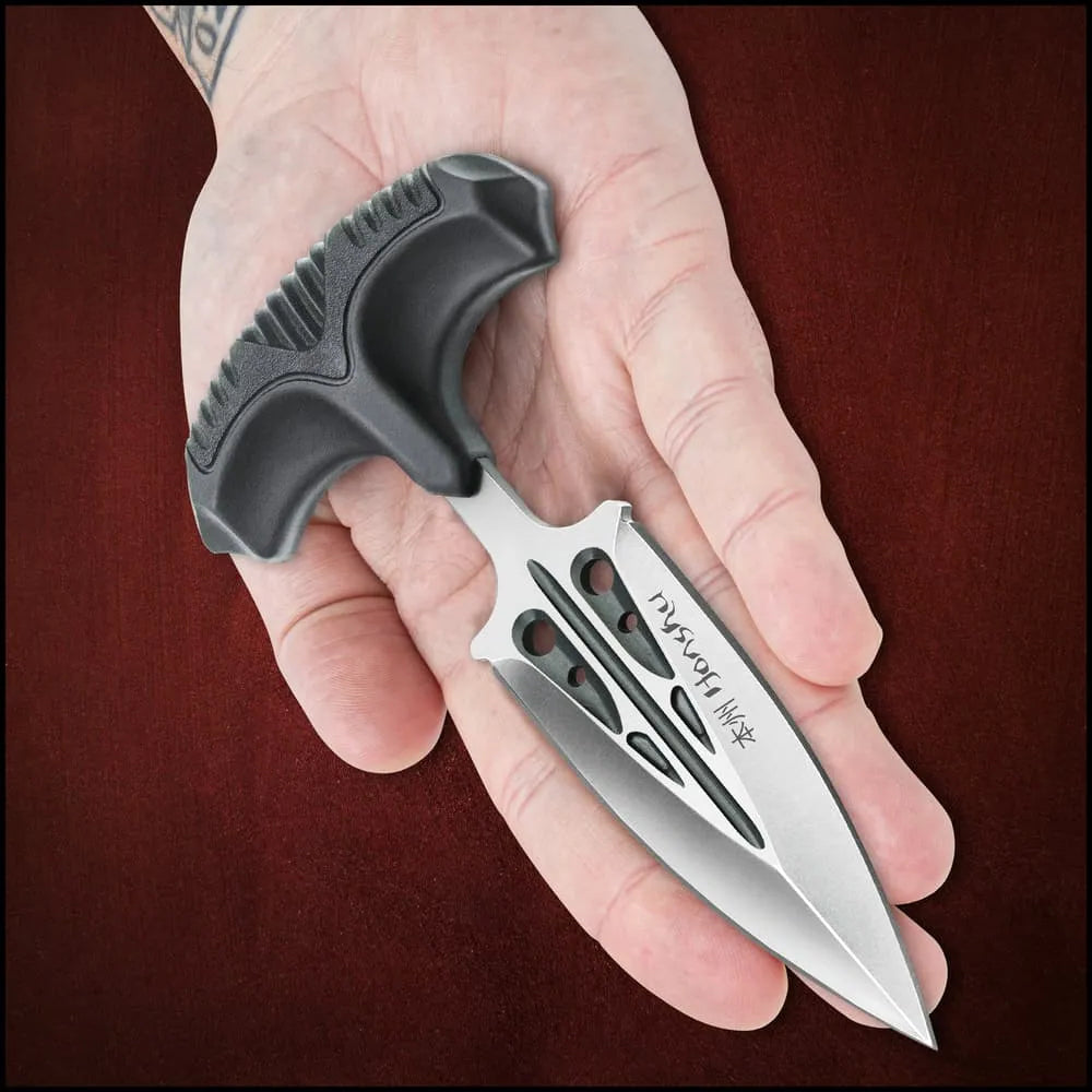 Close up of 3.375 inch 7Cr13 stainless steel blade on Honshu covert defense push dagger with groove and holes
