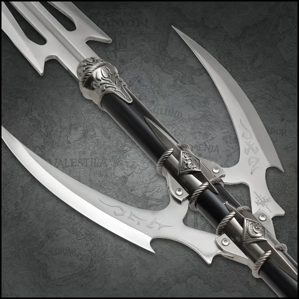 Kit Rae Allaxdrow Spear
