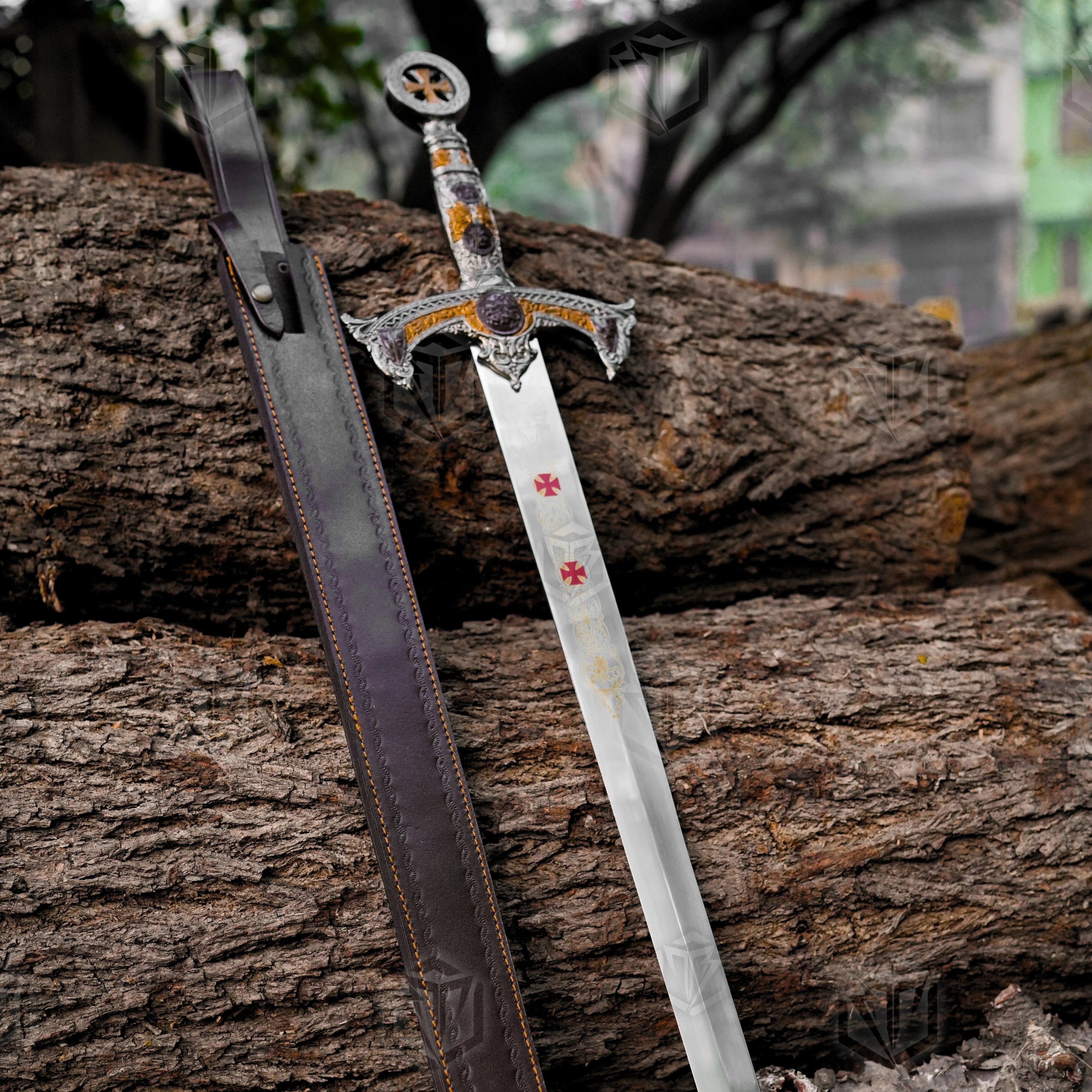 Premium Knights Crusader Templar Sword Replica with Templar cross engravings.