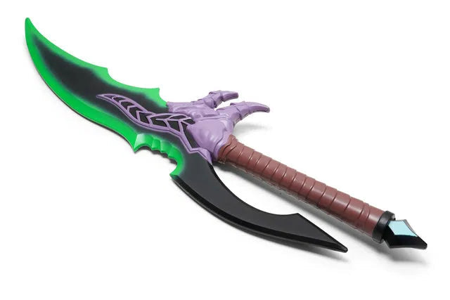 Solo Leveling Rasaka Venom Fang foam replica full view with fang design