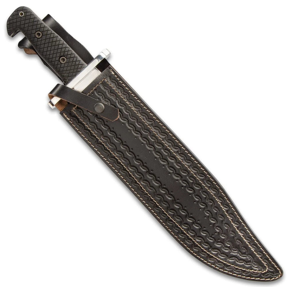 The Giant Killer Bowie Knife
