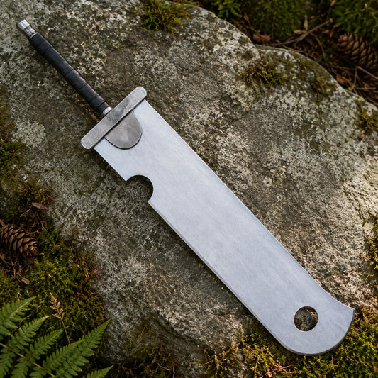 Zabuza Momochi Zanbatō prop replica blade close-up – Naruto display collectible